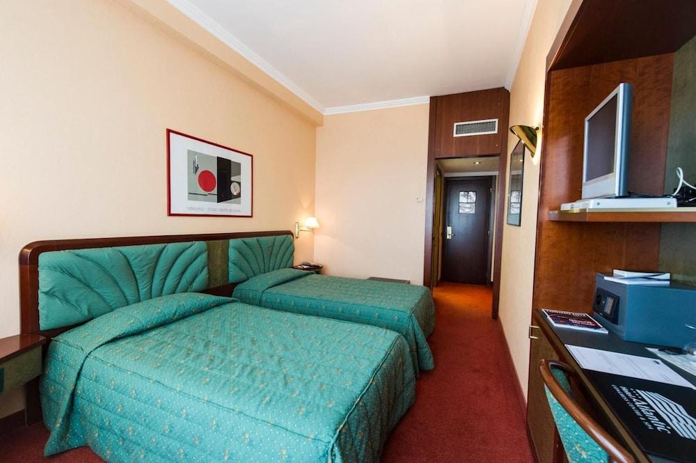 B&B Hotel Borgaro Torinese Ngoại thất bức ảnh