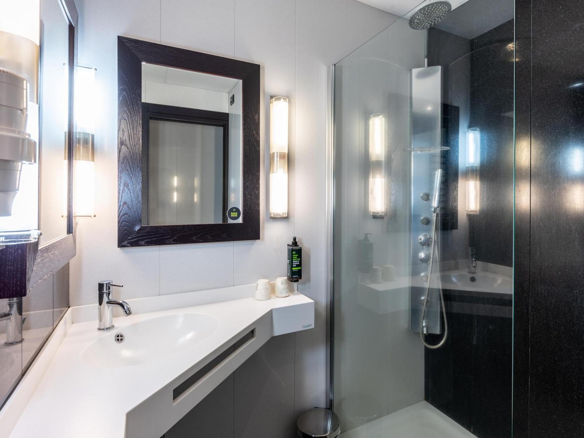 B&B Hotel Borgaro Torinese Ngoại thất bức ảnh