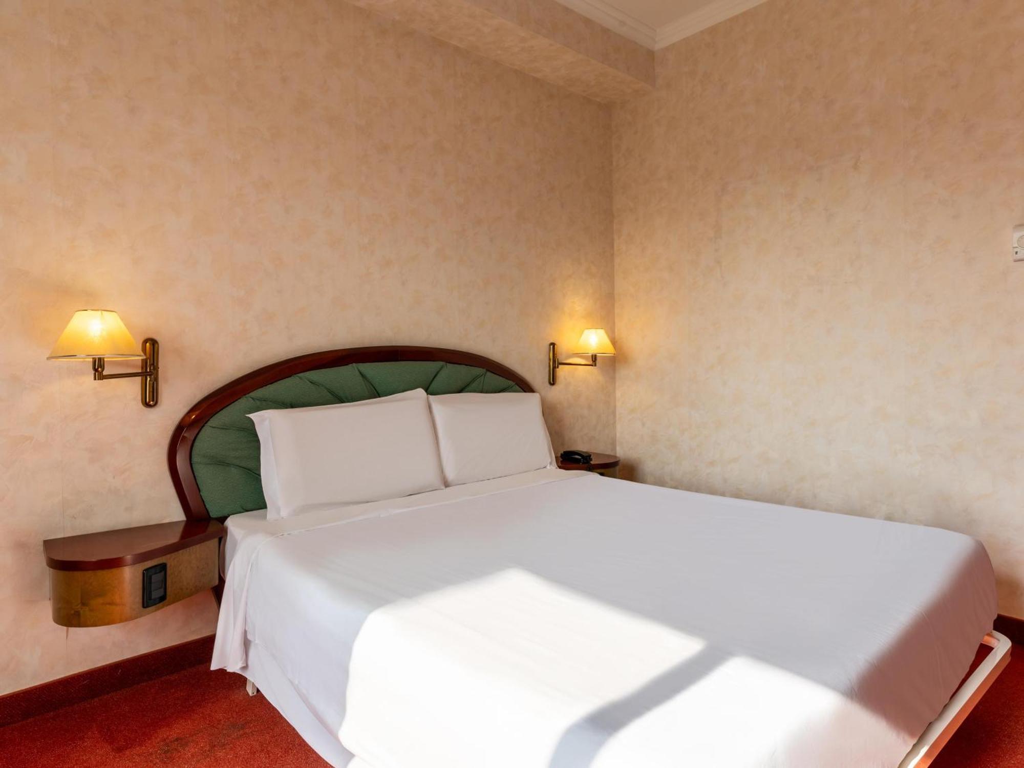 B&B Hotel Borgaro Torinese Ngoại thất bức ảnh